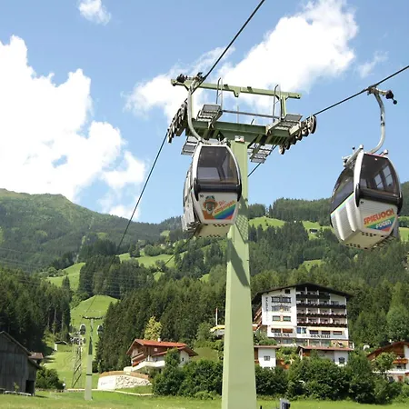 In Near Lift Hochzillertal, Cleaning Included * Uderns